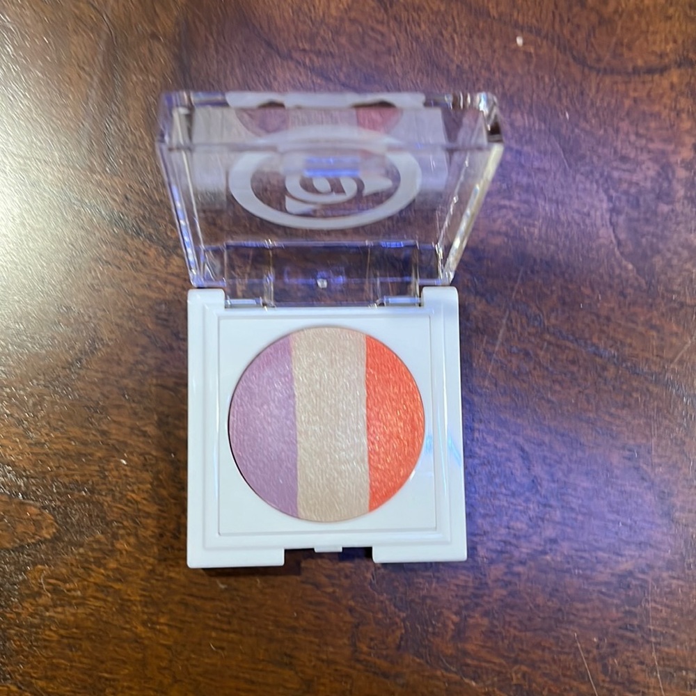 Mary Kay trio eye color